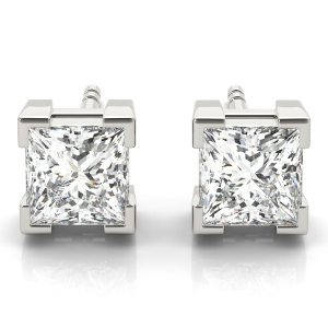 Eriel Natural Diamond Studs Earrings