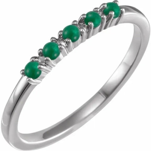 0.75 Carat Emerald Gemstone Rings