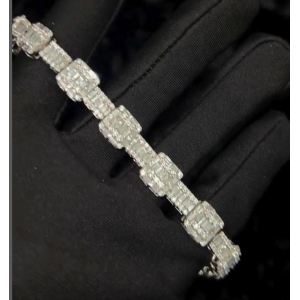 Gracia Natural Diamond White Gold Designer Bracelets