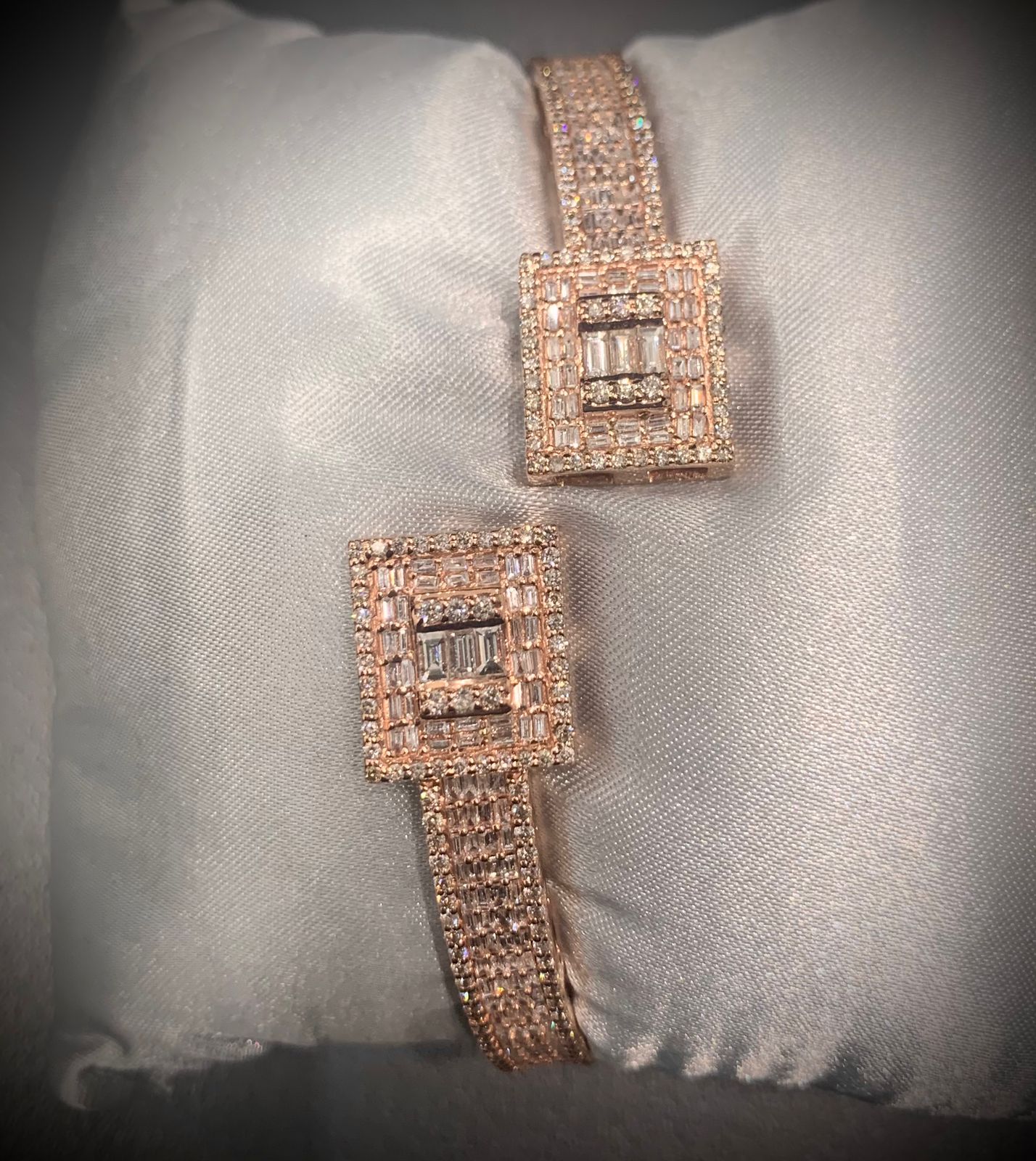 7 Ct Natural Diamond Mixed Shape Cut Seyiua  Bracelets in 9K Rose Gold