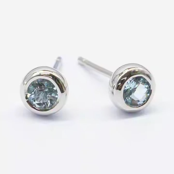0.50 - 1.00 Carat Aquamarine Studs Diamond Earrings