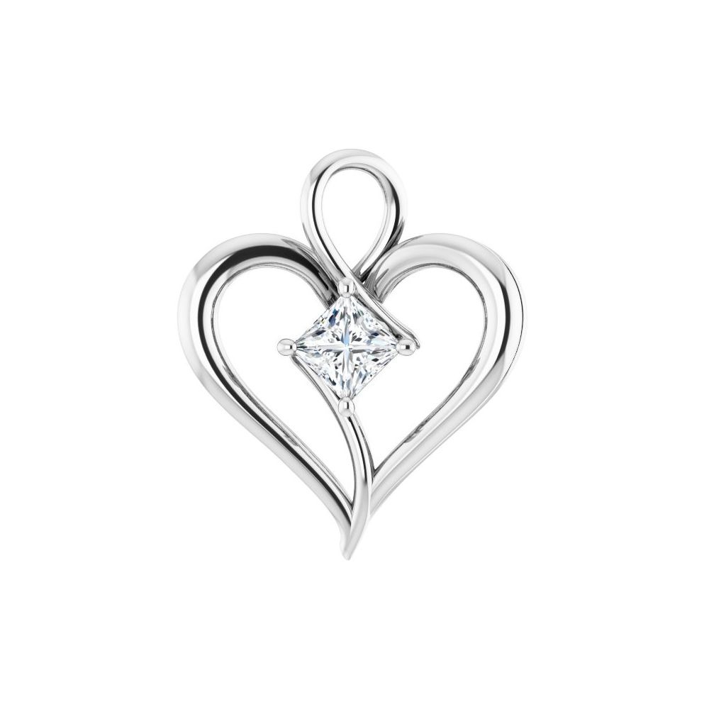 0.20 - 3.00 Carat Natural Diamond Heart Pendants Necklaces