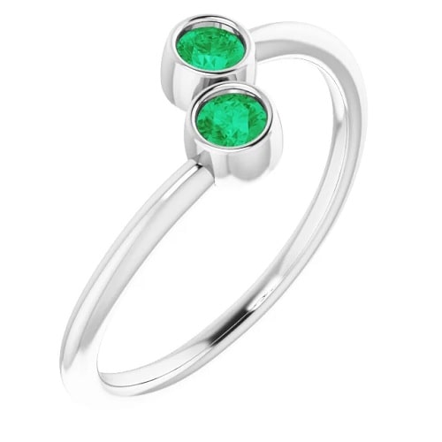 0.12 Ct Emerald Round Cut Yareni  in Silver 925