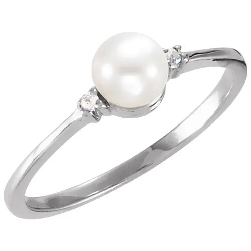 Pearl Round Cut Gemstone Diamond Rings in 9K White Gold